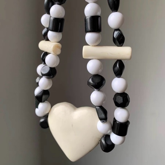 Mood - Picture 4 of 8